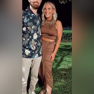 Elegant Brown Women's Set